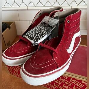 Van’s Sk8 Hi Burgundy Brand New